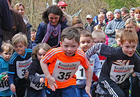 Insgesamt über 200 Läufer nahmen am 15. Ferndorfer Frühjahrswaldlauf teil
