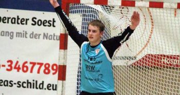 Torhüter Lukas Trojak Held im Siebenmeterwerfen